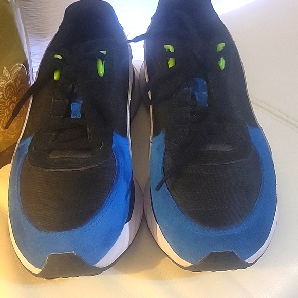 Puma Wild Rider Rollin' Sneaker Shoes - Picture 3 of 8